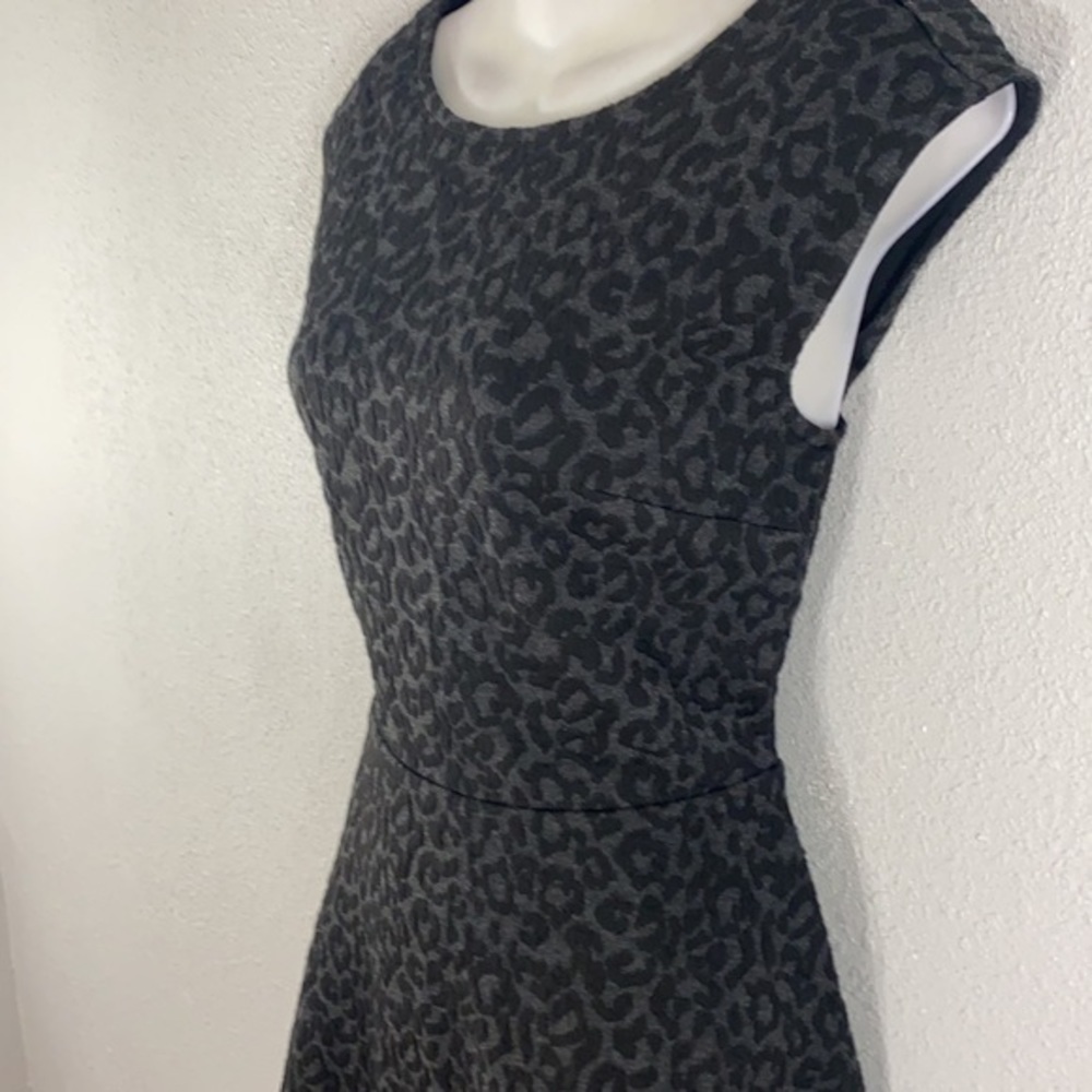 NWT Loft gray black leopard textured flare dress - Picture 6 of 14